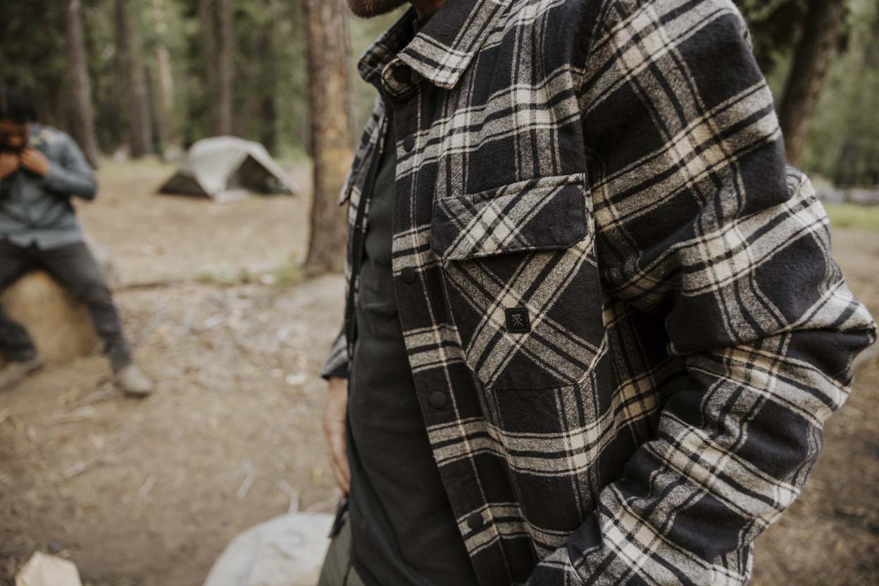 Roark Backwoods, a classic and comfortable shirt perfect for everyday wear. This image showcases the shirt's casual vibe and durable design.