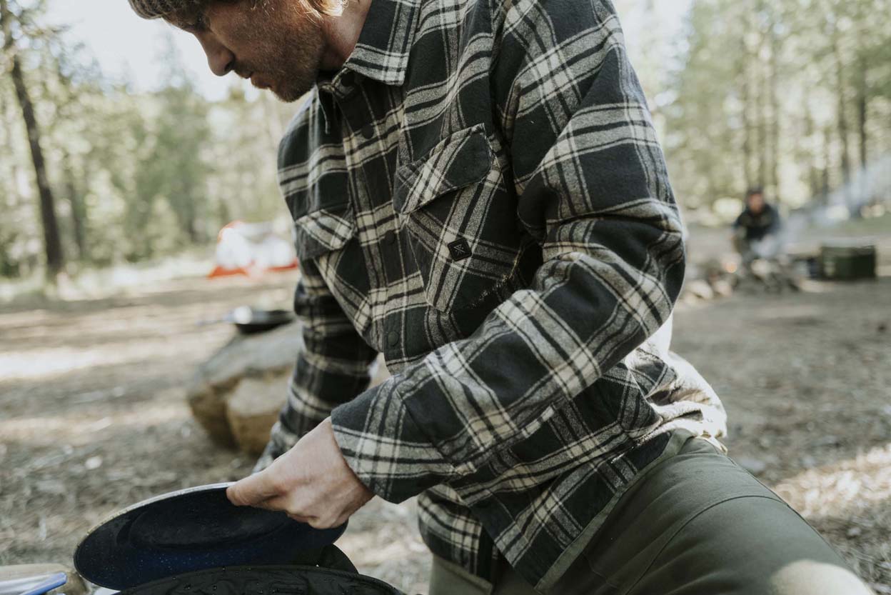 Roark Backwoods, a classic and comfortable shirt perfect for everyday wear. This image showcases the shirt's casual vibe and durable design.