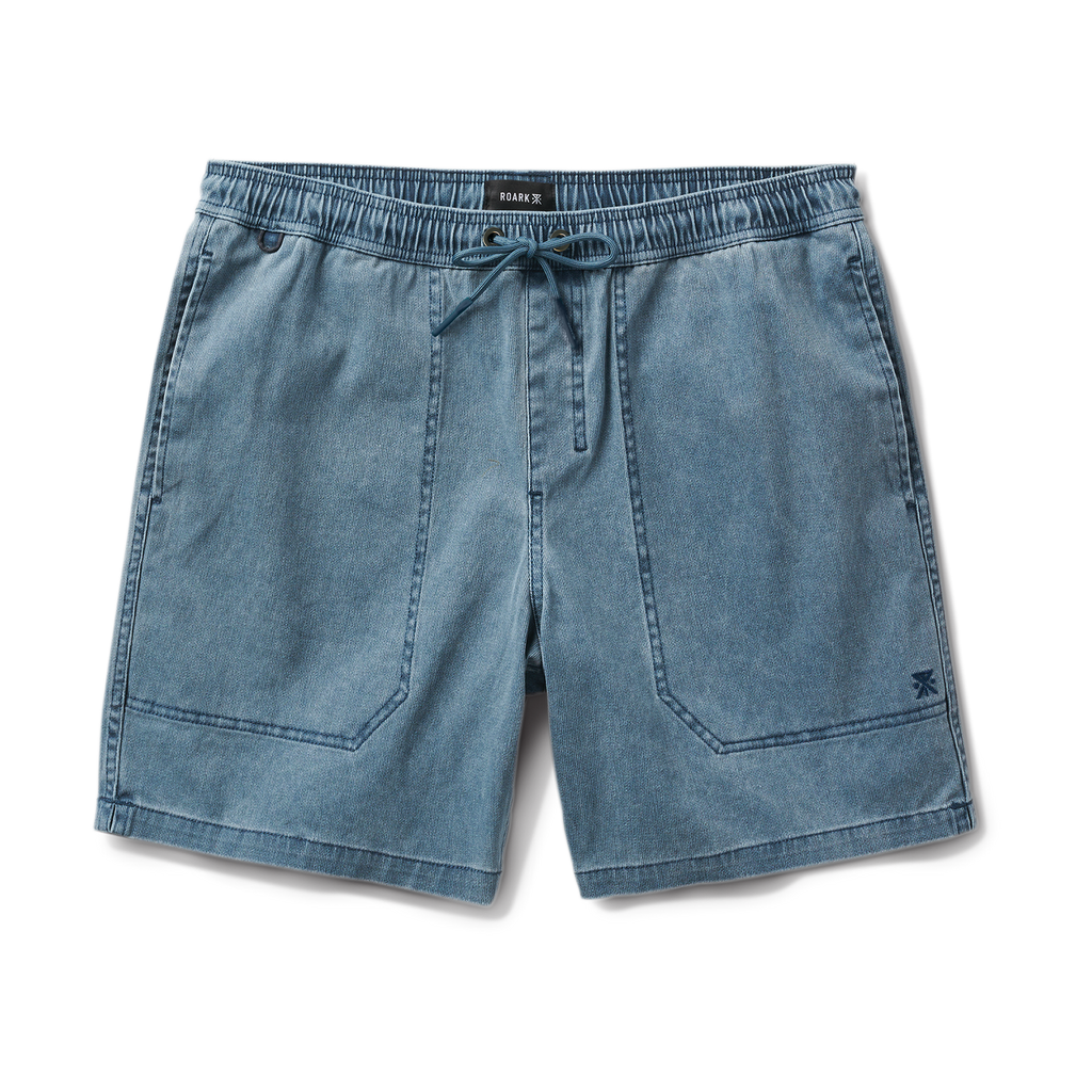 Bermuda and boardshorts on display, perfect for adventure and travel with Roark's distinctive outdoor style. Big Image - 1