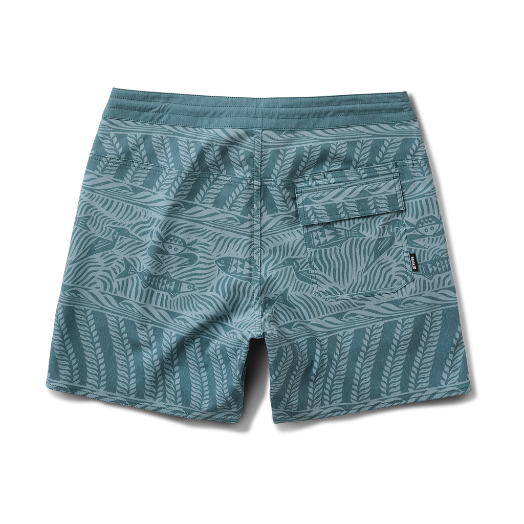 Roark stylish boardshorts on a sandy beach, ideal for adventure and travel Big Image - 9