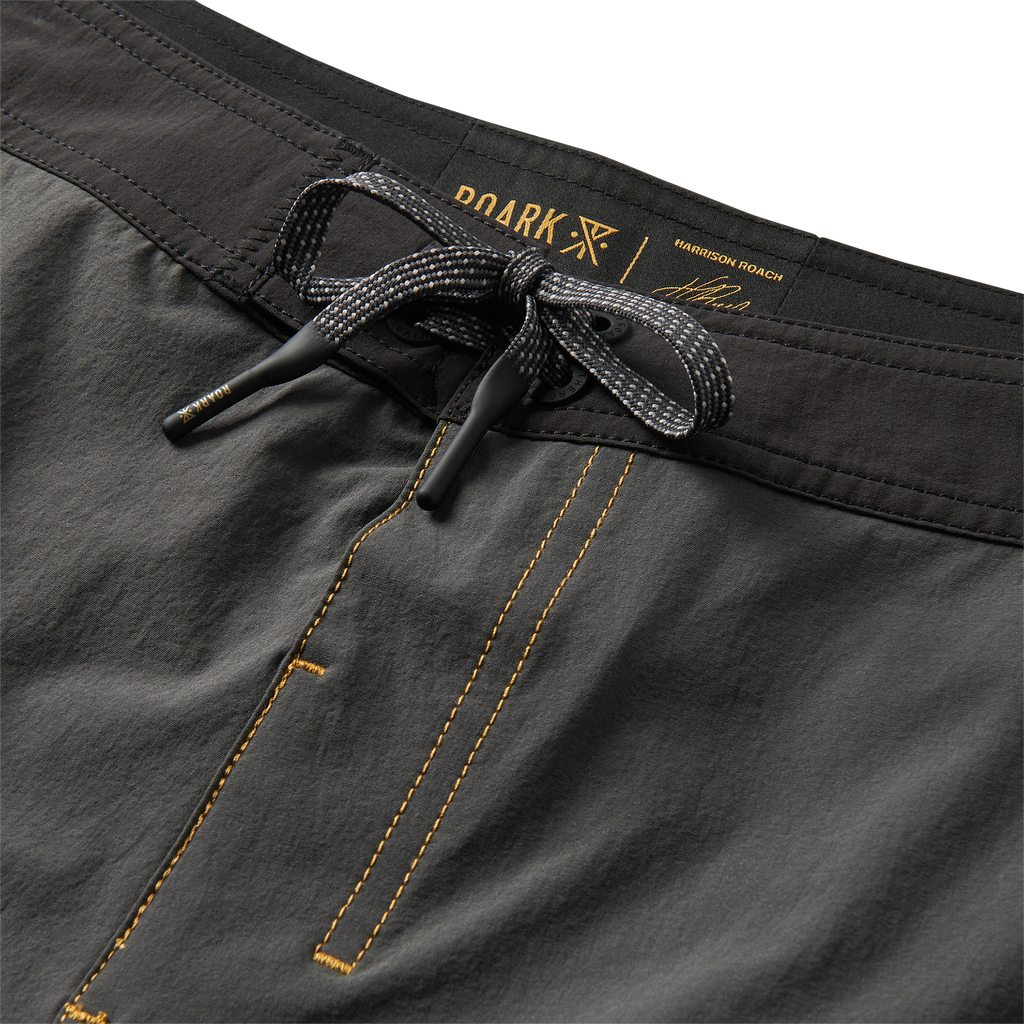 Explore with Roark in a captivating charcoal outfit, perfect for adventurous travels and outdoor activities. Big Image - 10