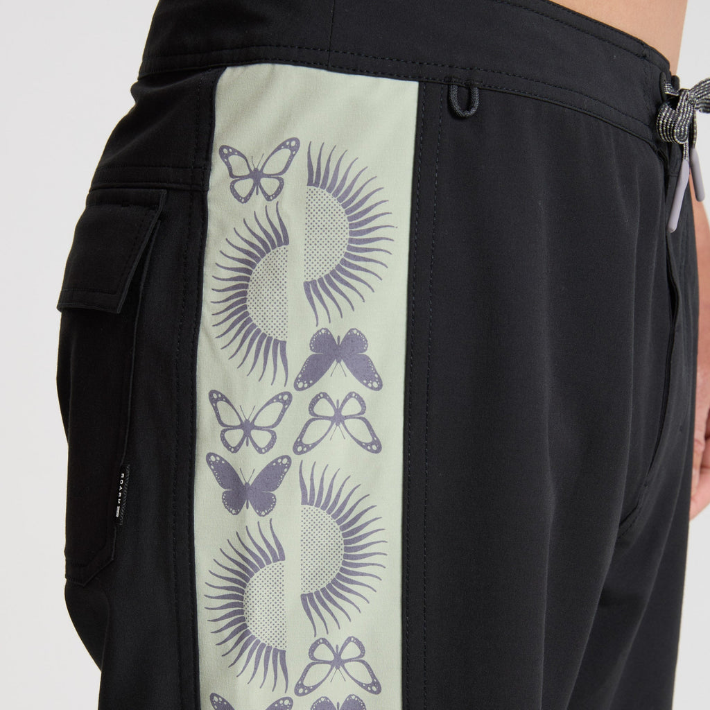 Versatile Roark active shorts in black, perfect for outdoor adventures, surfing, or casual wear. Big Image - 6