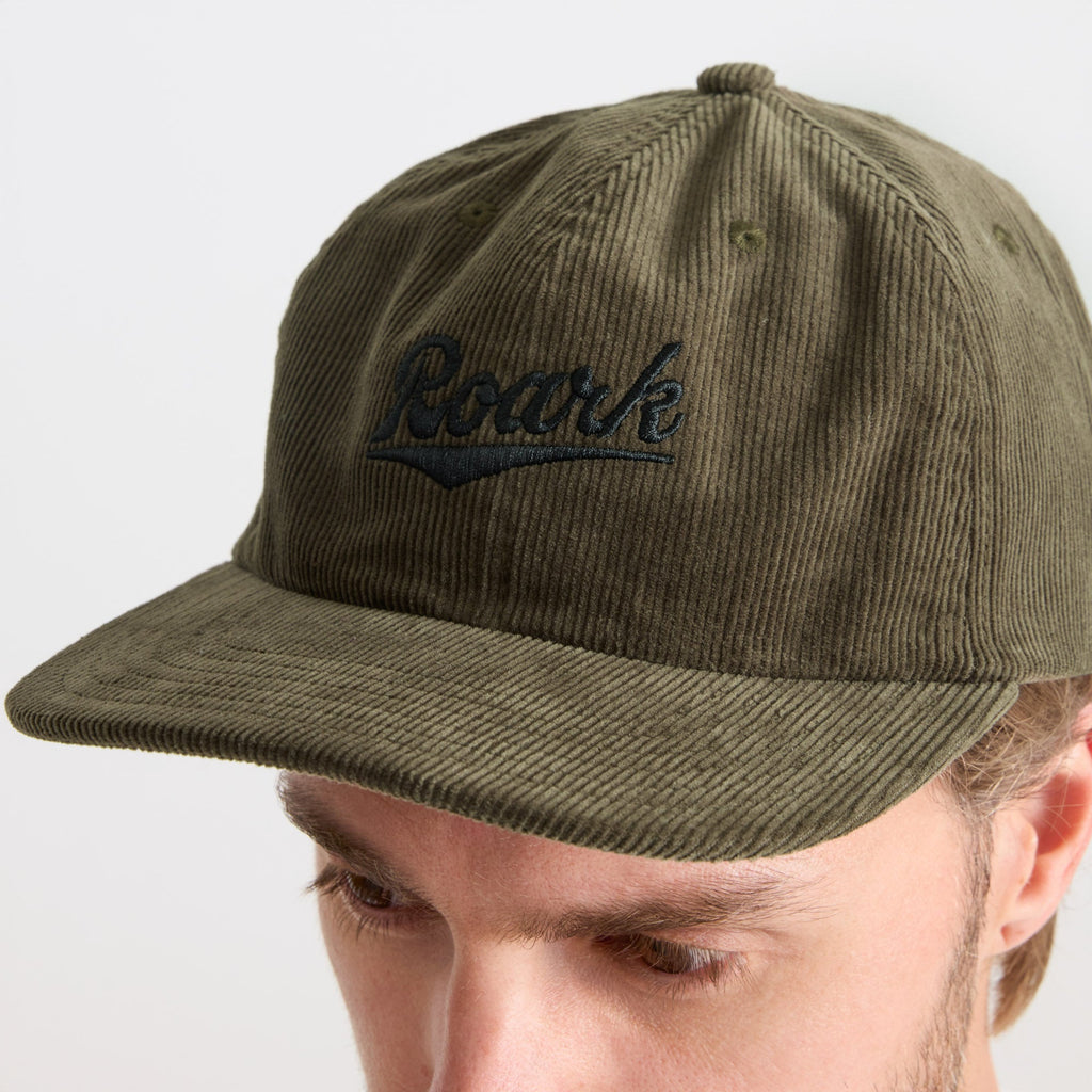 Explore unknown paths in style with Roark's adventurous outfit, perfect for your next journey off the beaten track. Big Image - 4