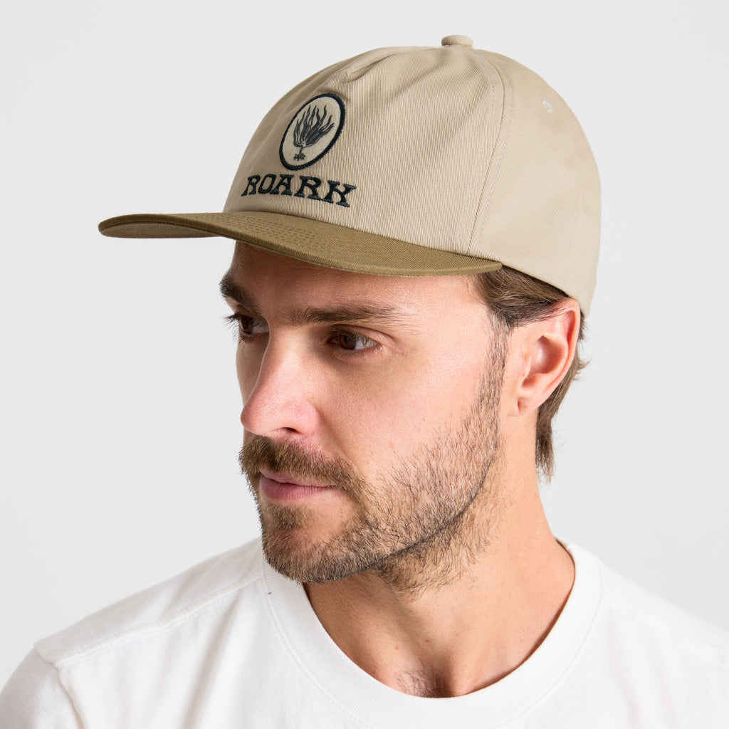 Stylish and versatile Roark cap, perfect for adventure and outdoor activities. Big Image - 3