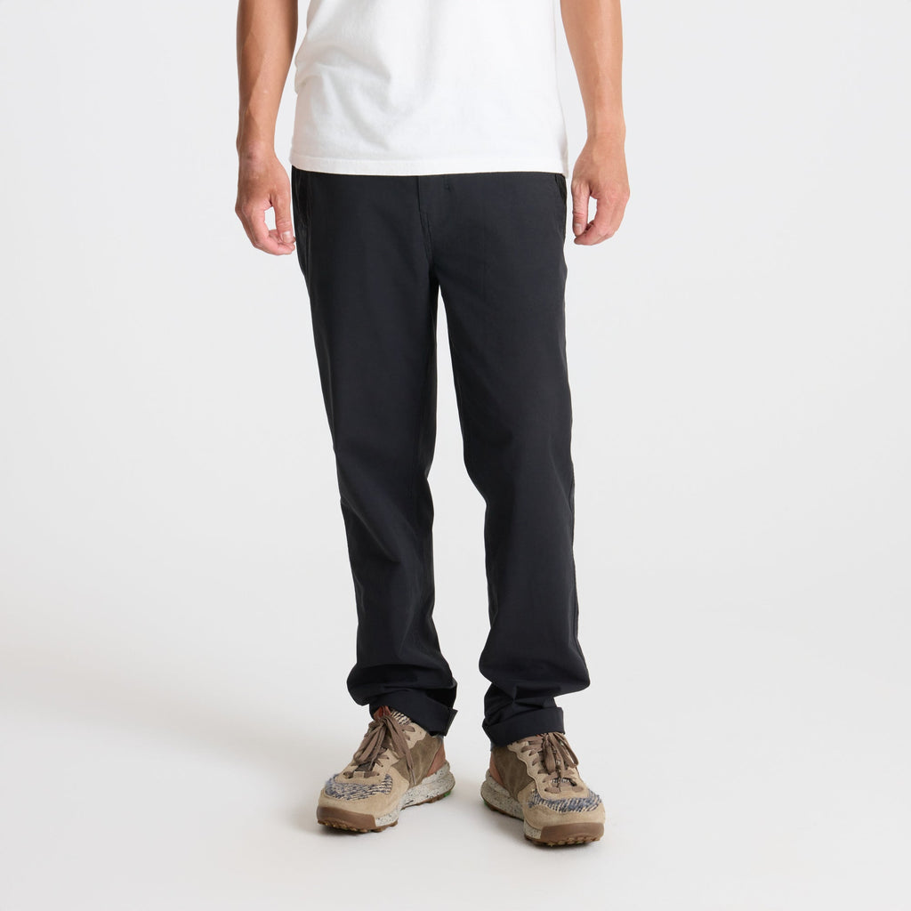 Rugged bedrock texture in a natural outdoor setting, embodying the adventurous spirit of Roark. Big Image - 2