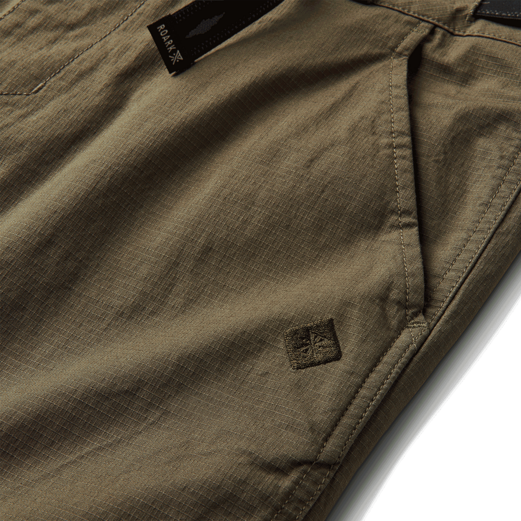 The materials, details, and designs of Roark men's Campover Shorts - Military Big Image - 8