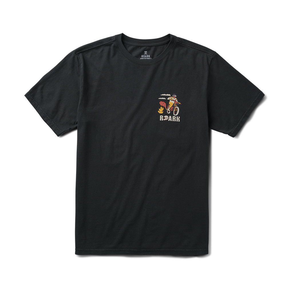 Close-up of a black Roark active t-shirt highlighting the textured fabric and sleek design, perfect for adventure and sportswear. Big Image - 7