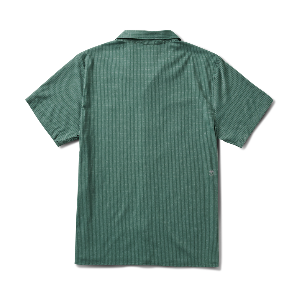 Detail of a Roark active shirt featuring a sturdy collar and button design, perfect for adventure and travel Big Image - 8
