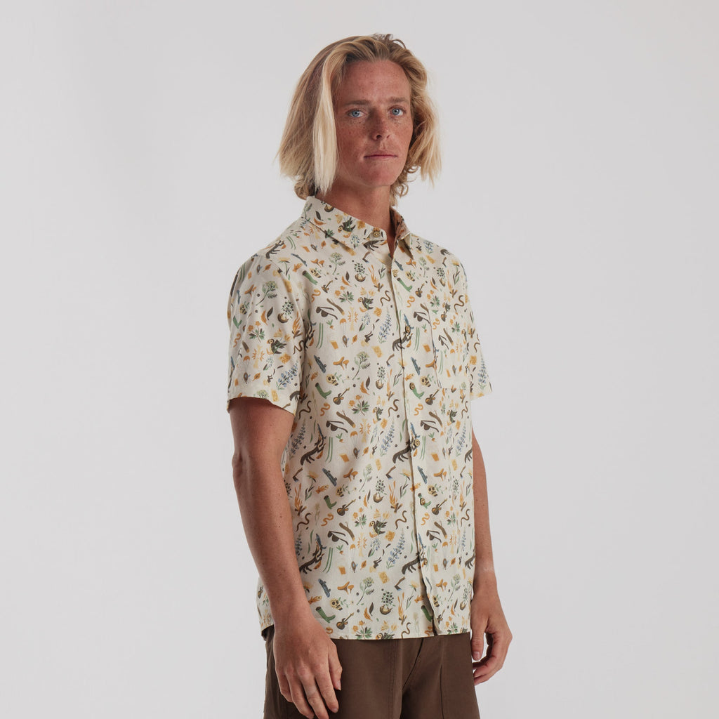 Roark Journey Button Up Shirt in Bendik Almond Paste, showcasing a front view with a model wearing it. Big Image - 5