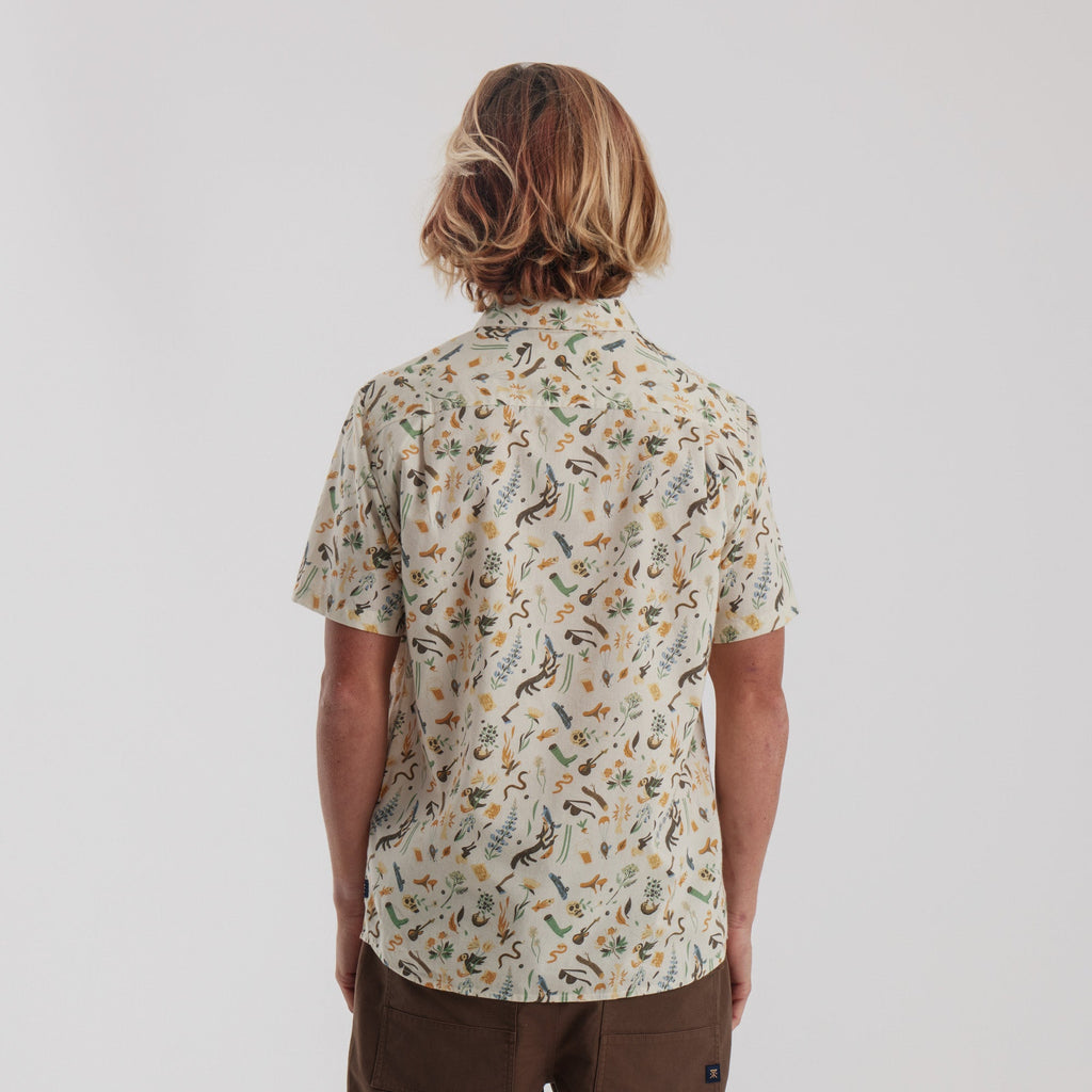 Roark Journey Button Up Shirt in Bendik Almond Paste, showcasing a front view with a model wearing it. Big Image - 3