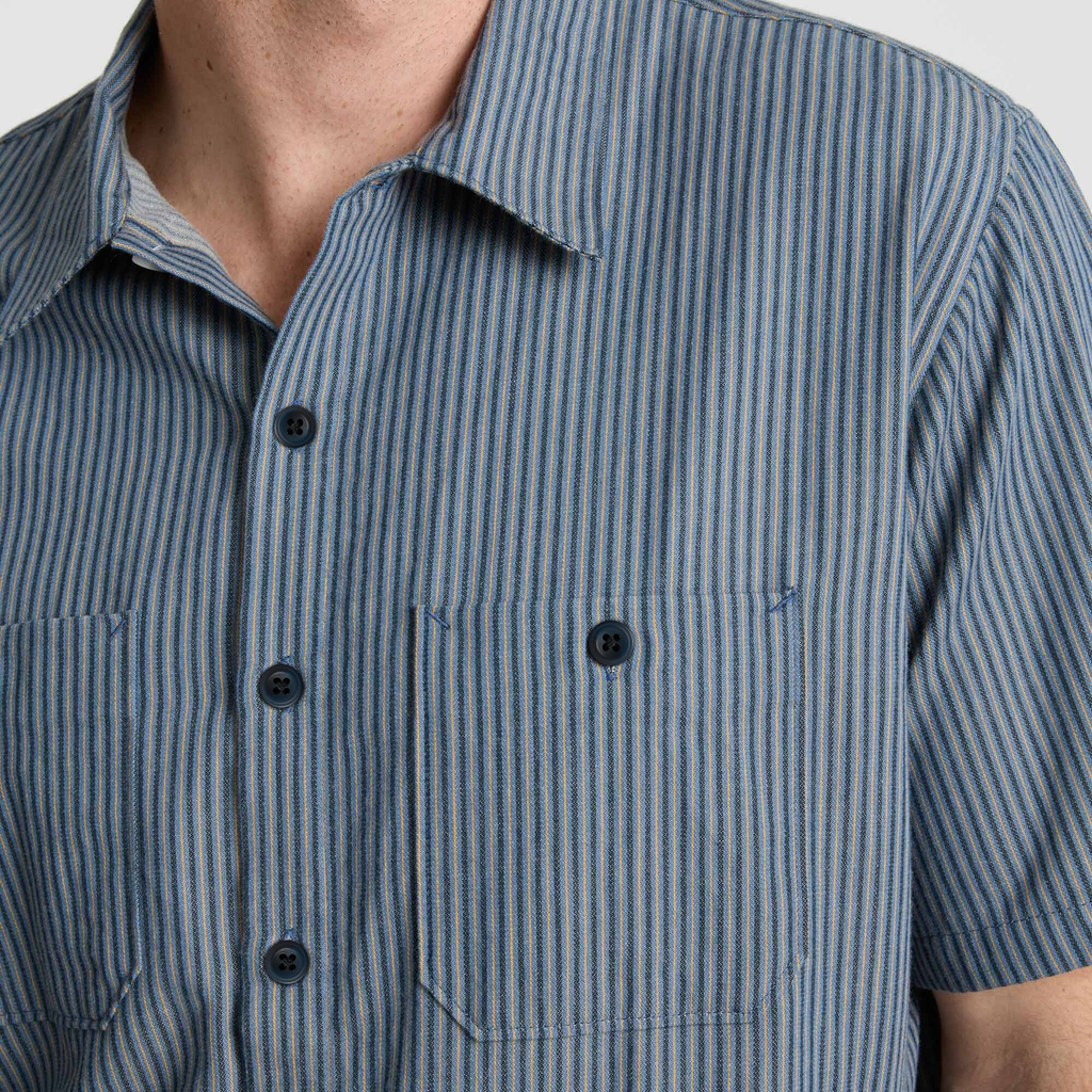 Sturdy denim dress shirt featuring detailed collar and buttons, perfect for adventure and travel. Big Image - 8