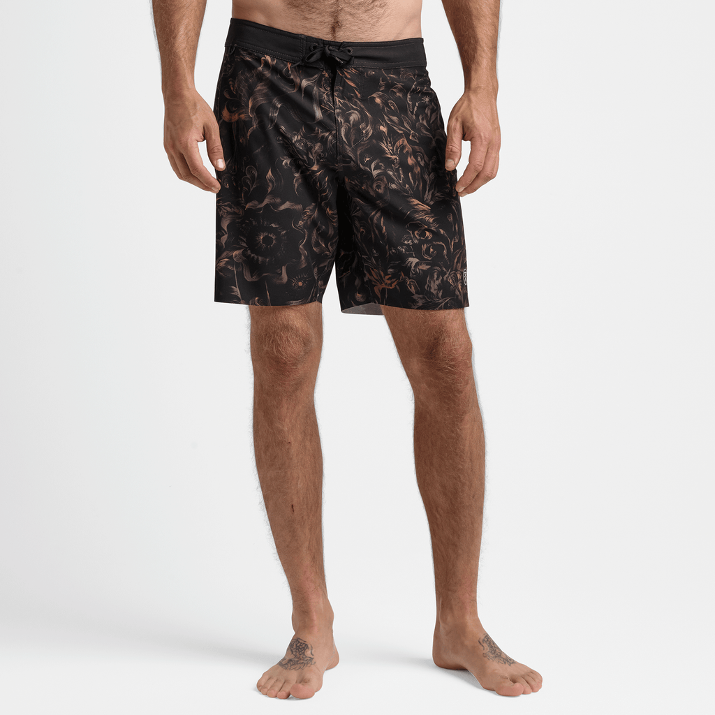 The front, on body view of Roark's Passage Primo Boardshorts for men. Big Image - 2