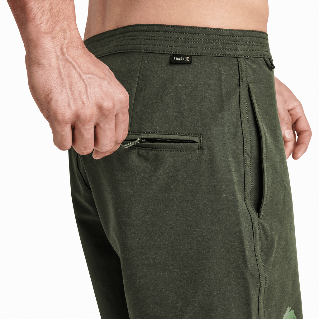 The on body view of Roark's Chiller Boardshorts 17" - Atoll Dark Military Big Image - 7