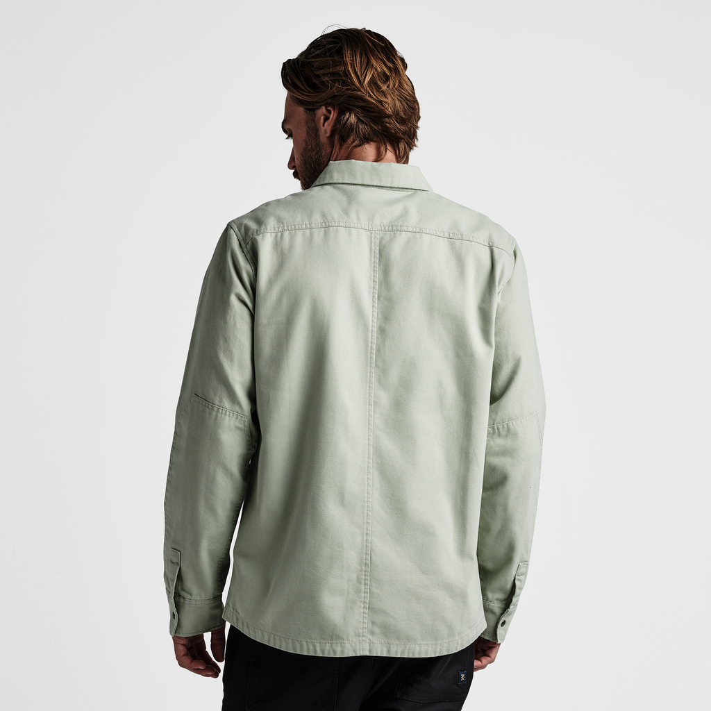 The model of Roark men's Hebrides Unlined Jacket - Embroidered Smeralda Chaparral Big Image - 4