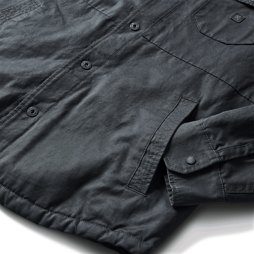The pockets of Roark men's Hebrides Jacket - Black Big Image - 5