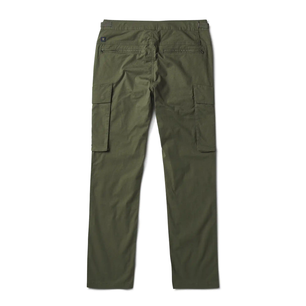 Roark's Men's Outdoor Gear Campover Cargo Pants in Dark Military. Big Image - 2