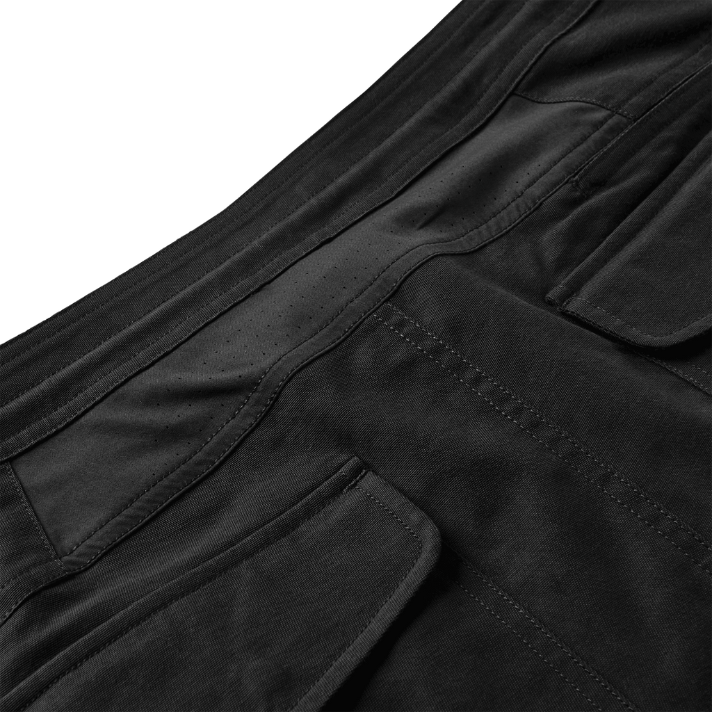 The materials, details, and designs of Roark men's Layover Traveler Pants - Black Big Image - 9