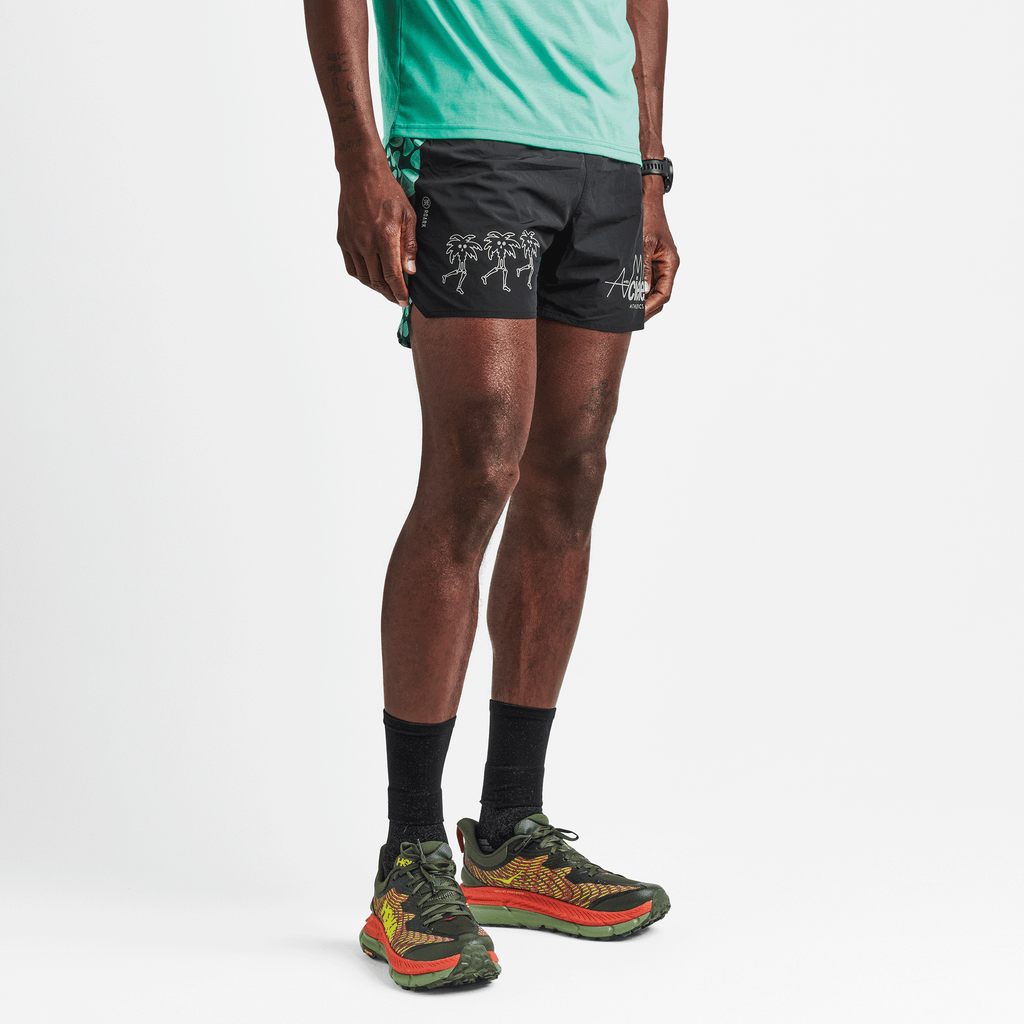 The on body view of Roark's Alta Shorts 5" - Ciele X Run Amok Black Big Image - 4
