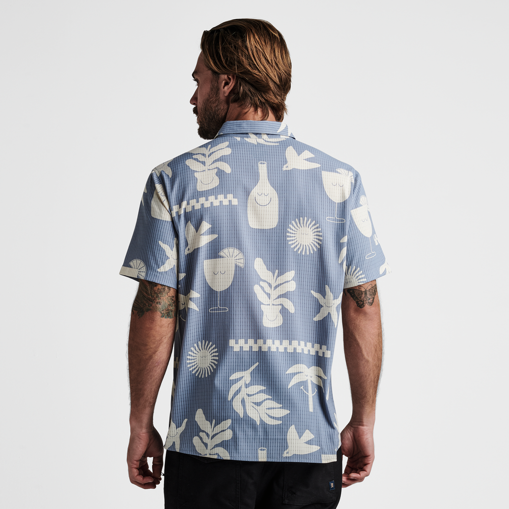 The model of Roark men's Bless Up Breathable Stretch Shirt - Cascata Big Image - 4
