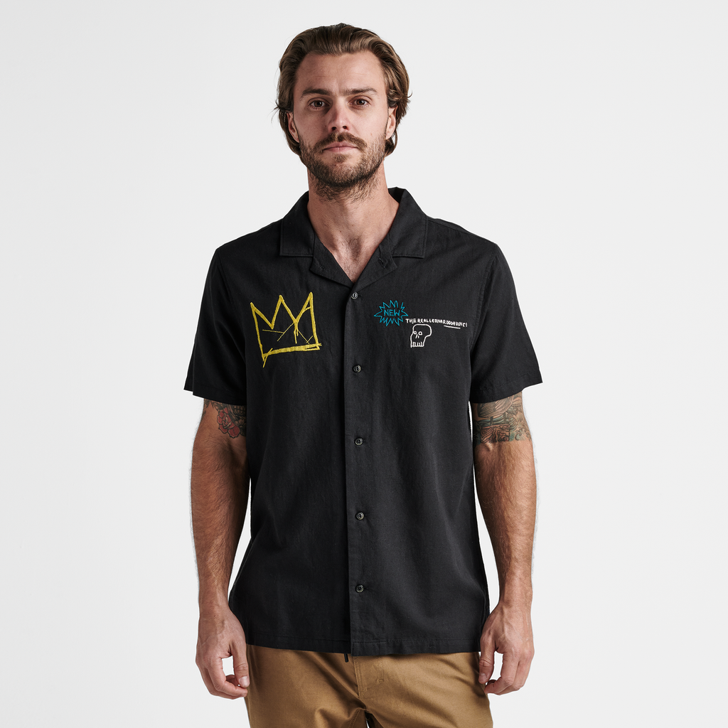 The model of Roark men's Gonzo Basquiat Camp Collar Shirt - Black Big Image - 6