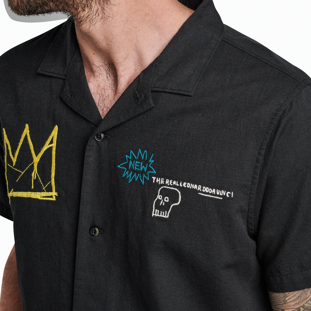 The model of Roark men's Gonzo Basquiat Camp Collar Shirt - Black Big Image - 4
